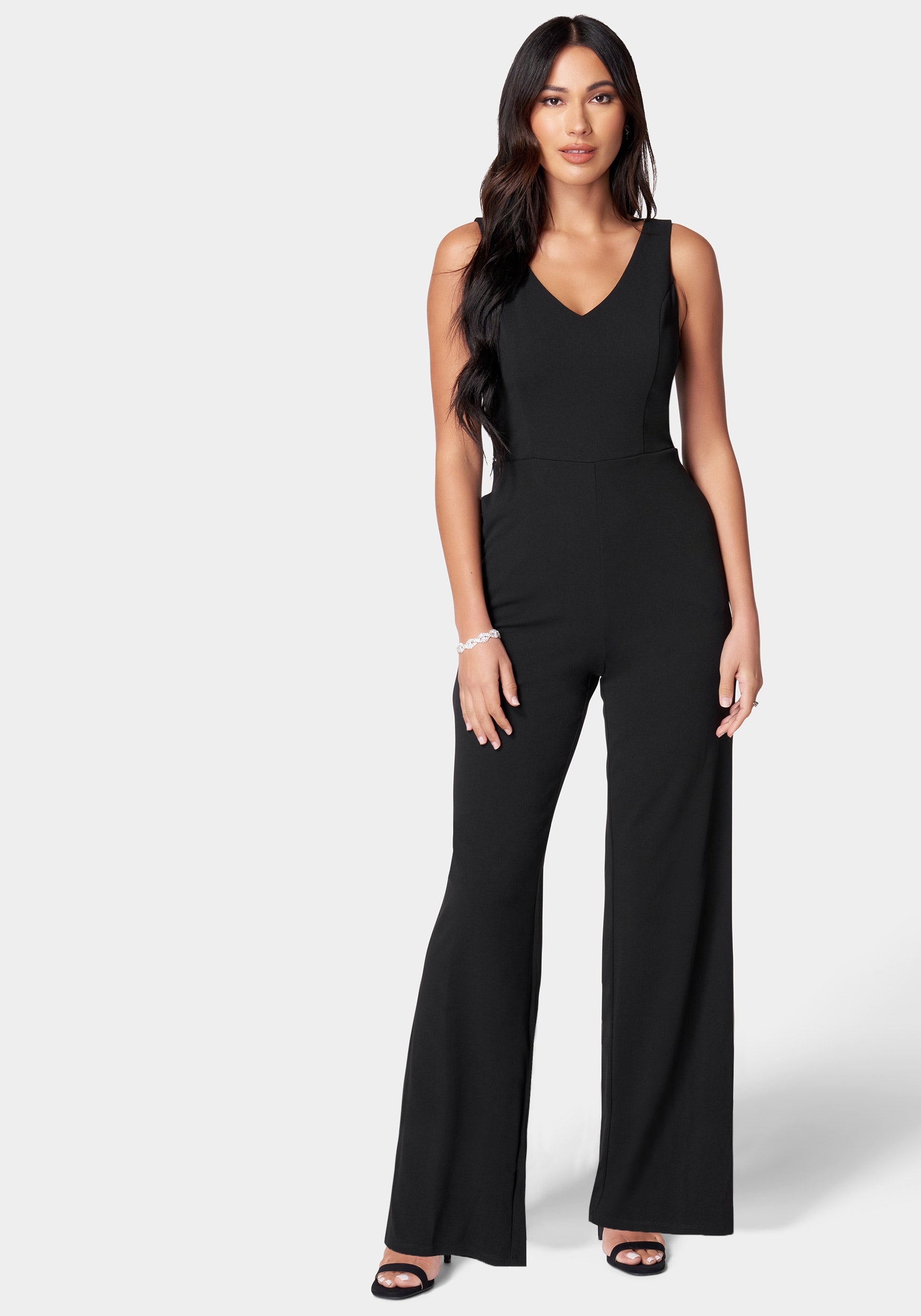 SALSATION 新作　V-Neck Jumpsuit SALSATION 新作 V-Neck Jumpsuit V-Neck Jumpsuit - WaedLine