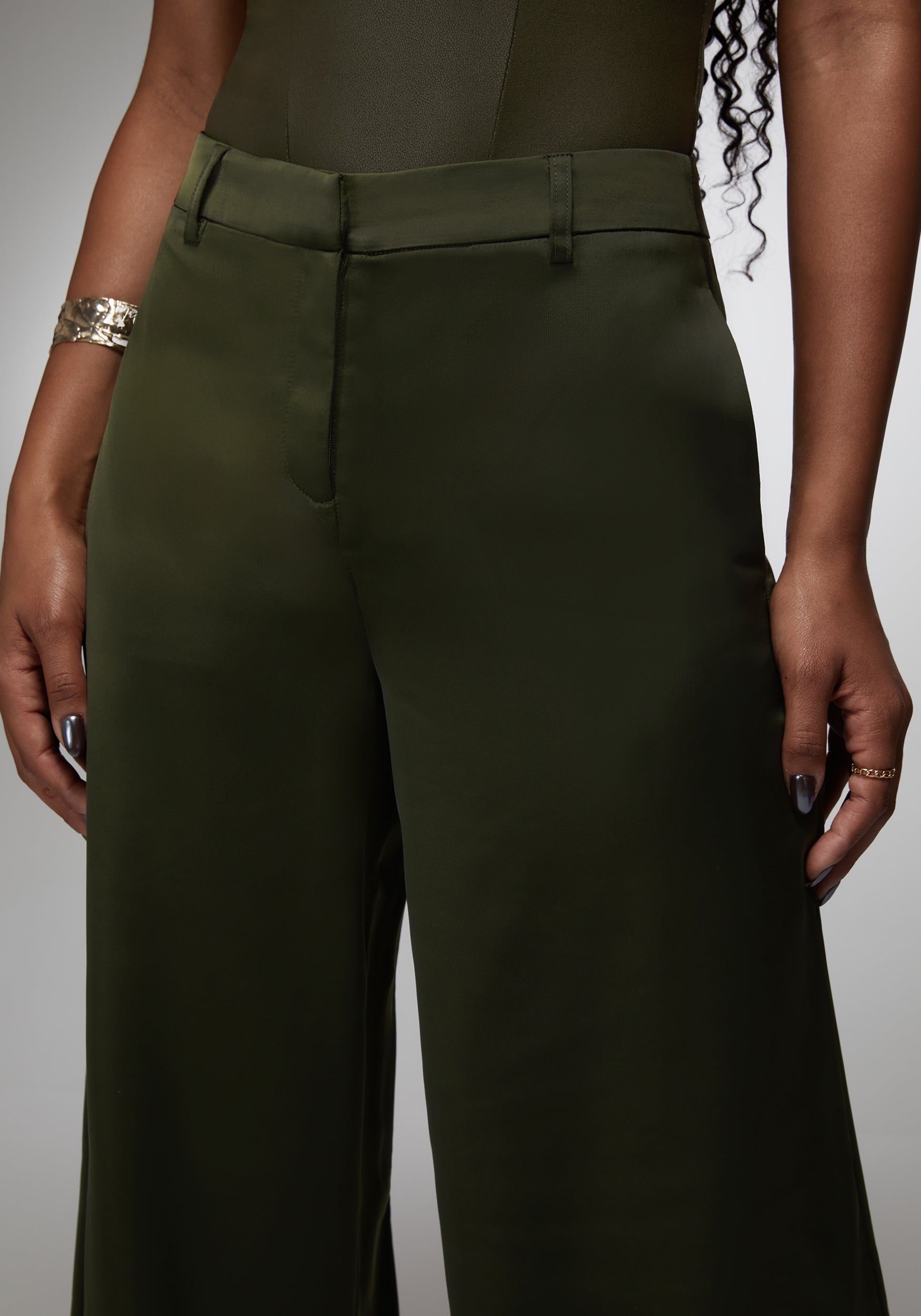 High Waist Satin Ultra Wide Leg Pant – bebe