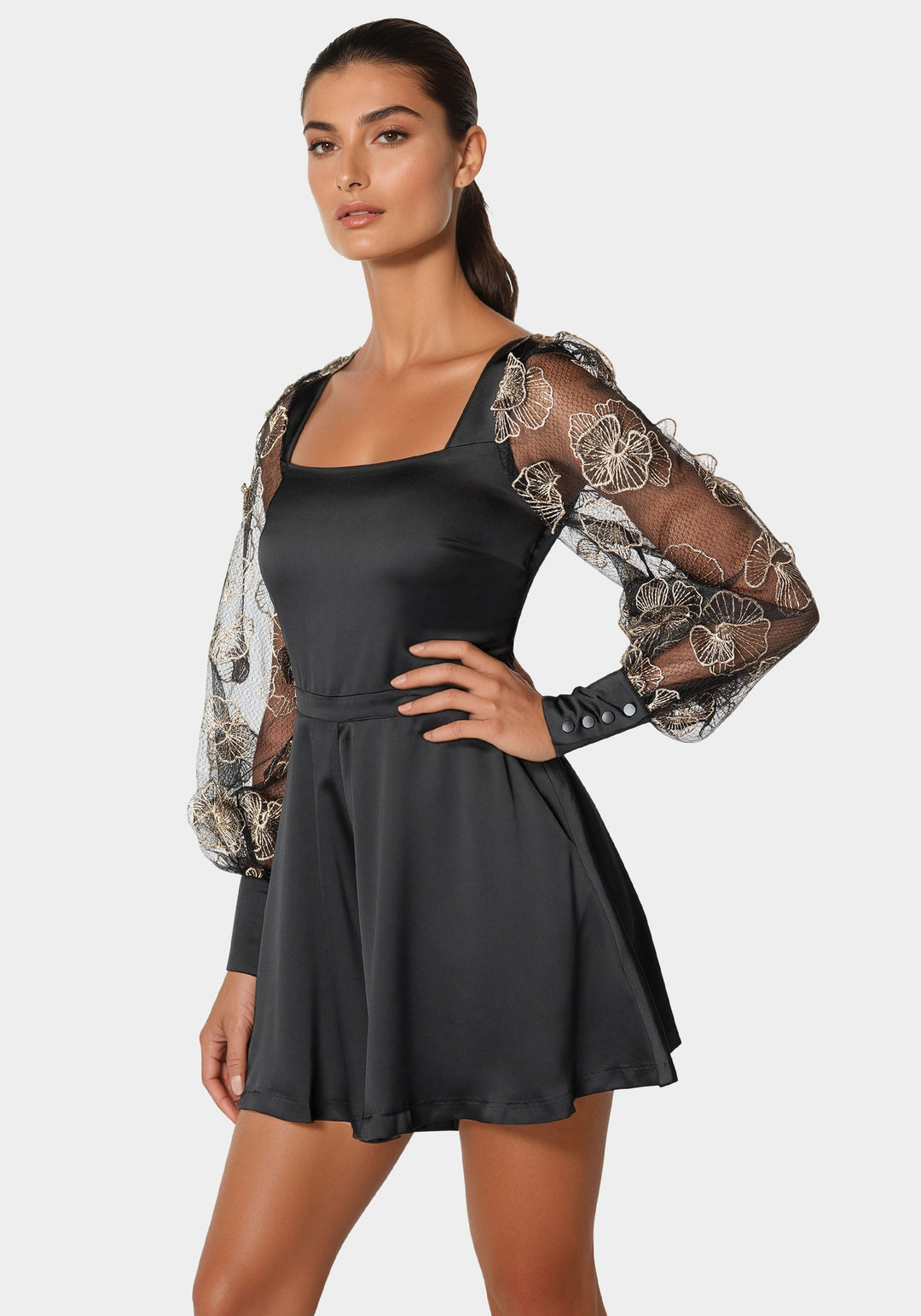 Floral Lurex Sleeve Satin Romper bebe Floral Lurex Sleeve Satin Romper bebe