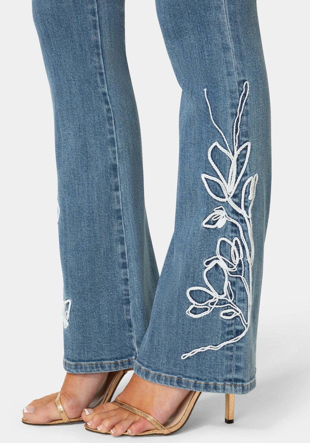 Other View-Natural Waist Embroidered Straight Leg Jeans-Light Blue Wash