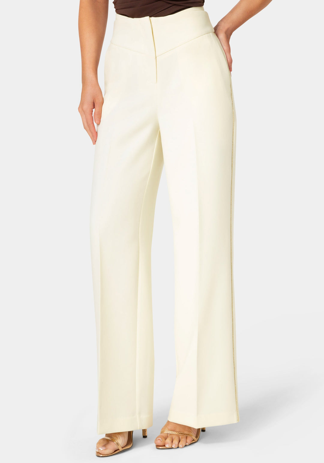 Bebe Women's Tailored Straight Wide Leg Pant, Size 10 in Butter Cream Metal/Spandex/Viscose Bebe Women's Tailored Straight Wide Leg Pant, Size 10 in Butter Cream Metal/Spandex/Viscose