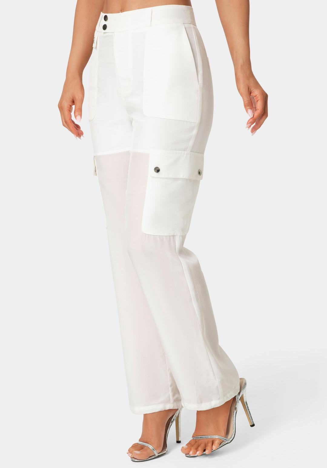 Detail View-Cargo Jogger Pant-White Alyssum