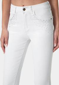 Close Up - White Jeans