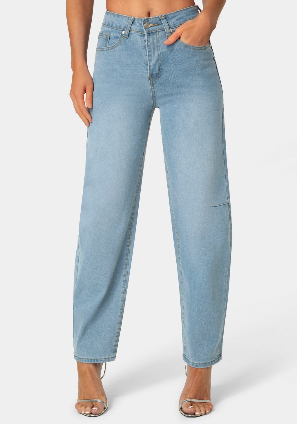 Detail View-The Barrel Jean-Light Blue
