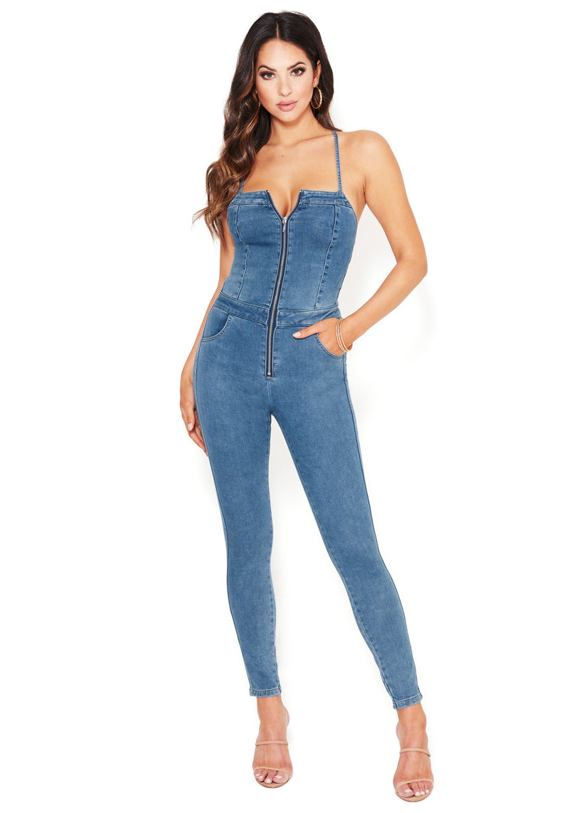 LIGHT BLUE WASH