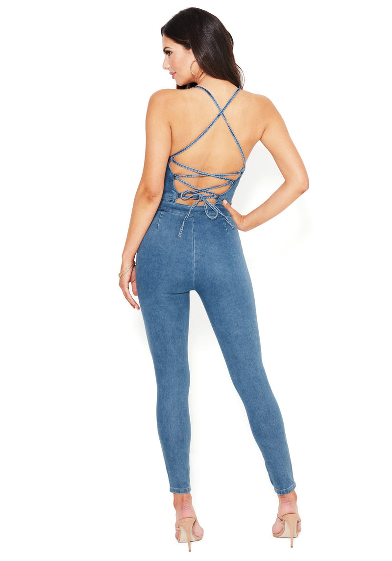 LIGHT BLUE WASH