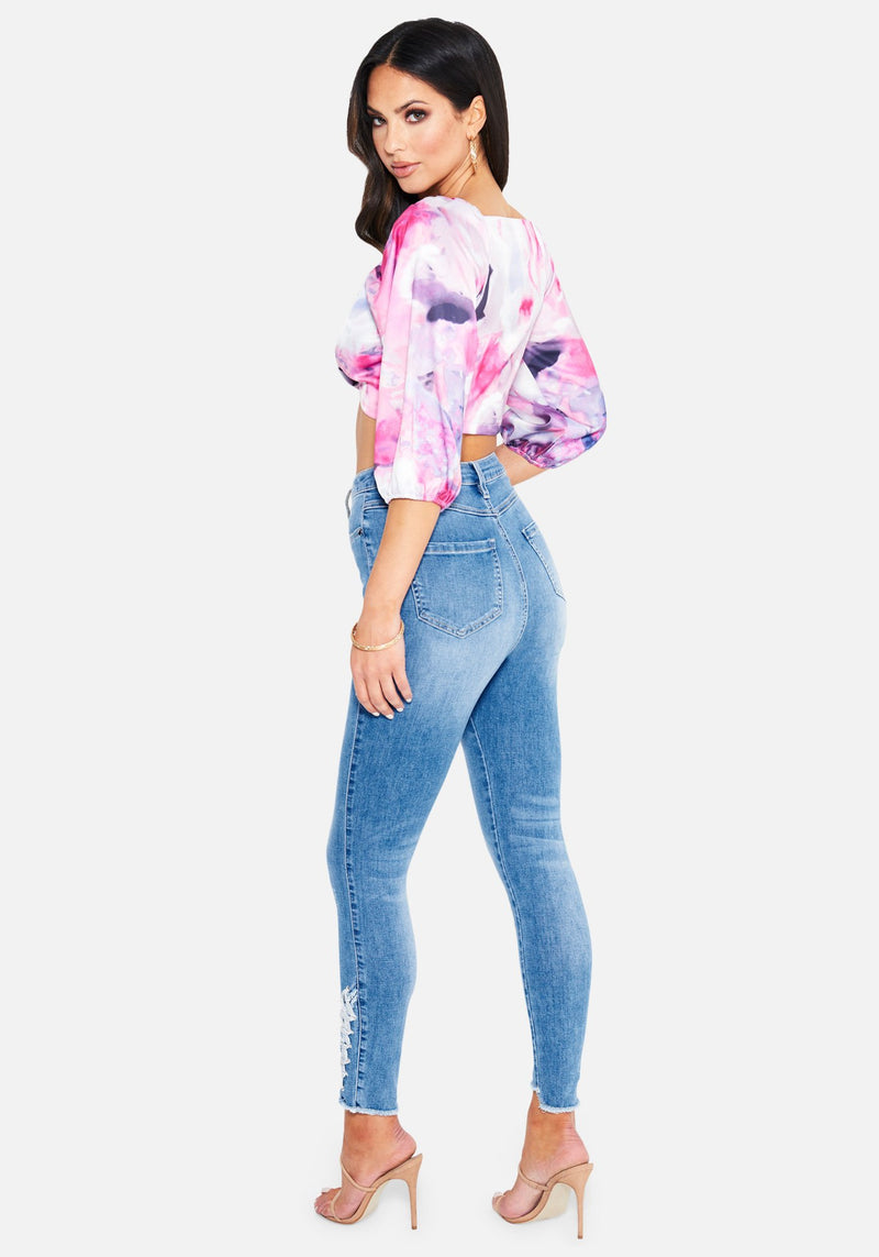 LIGHT BLUE WASH