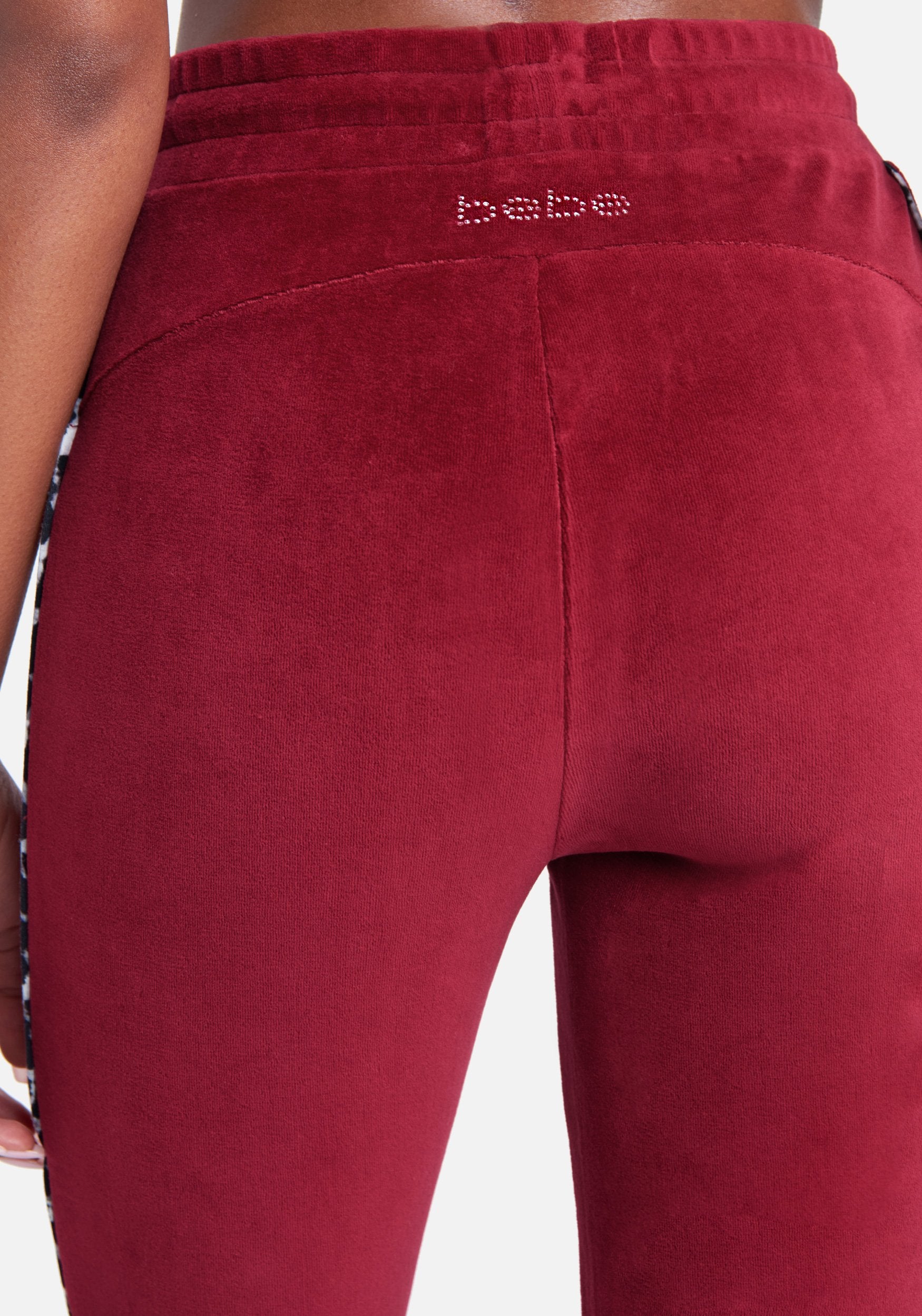 Bebe Logo Velour Jogger Pant – bebe