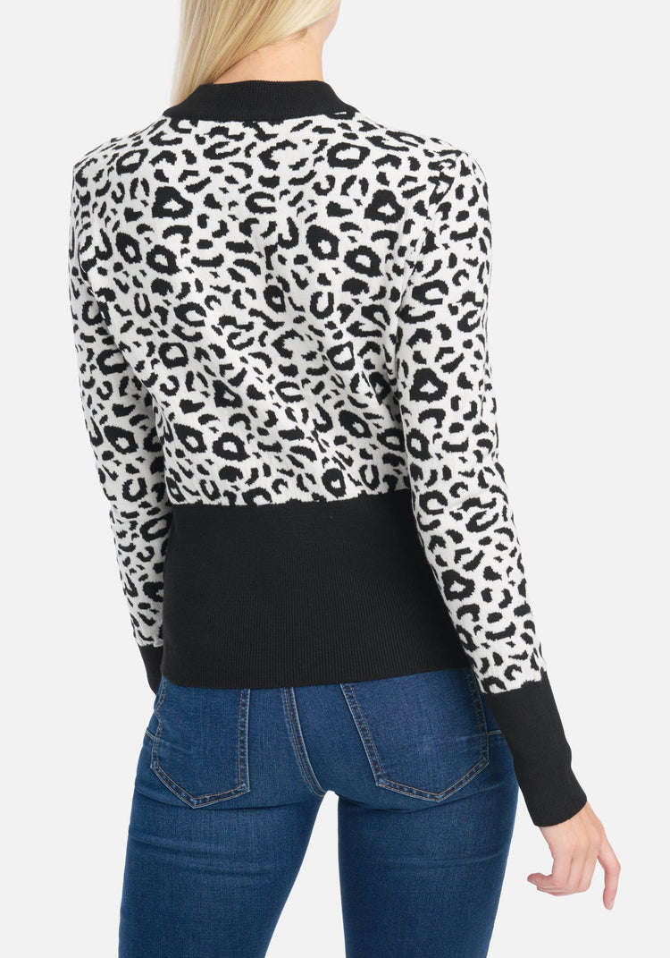 Marshmallow/ Black