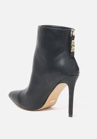 BLACK FAUX
