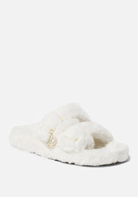 WINTER WHITE