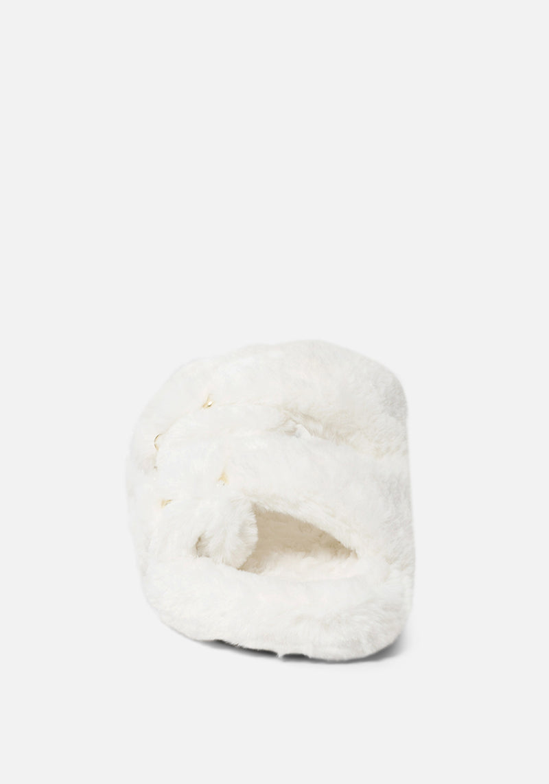 WINTER WHITE