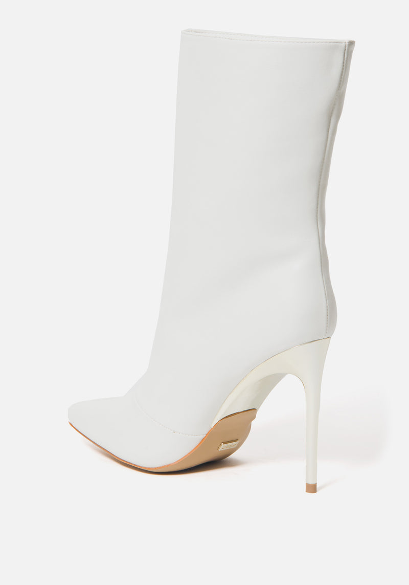 WINTER WHITE