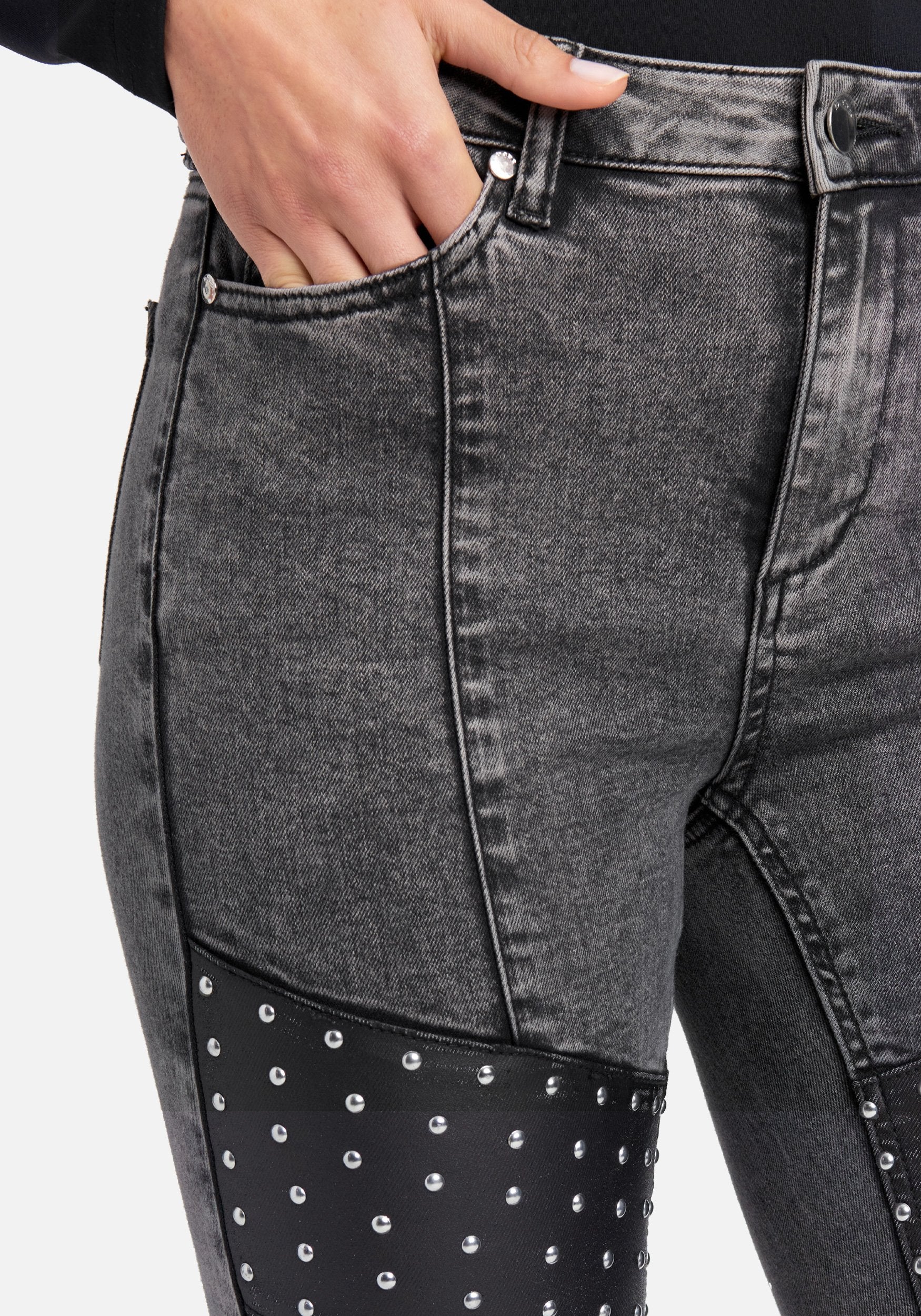 Black Acid Wash