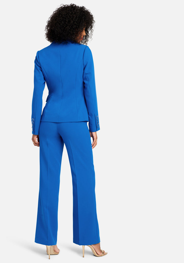 CLASSIC BLUE