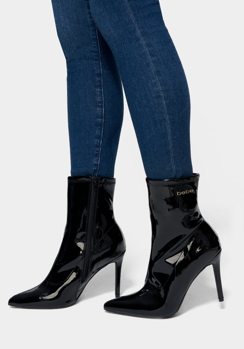 Kandey Boots