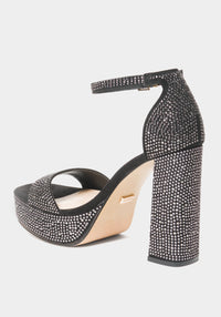 BLACK SUDETTE